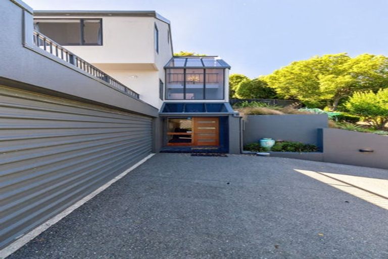 Photo of property in 25 Lookaway Place, Huntsbury, Christchurch, 8022