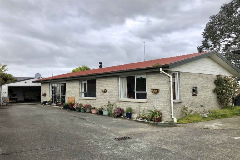 Photo of property in 23 Galway Street, Grasmere, Invercargill, 9810