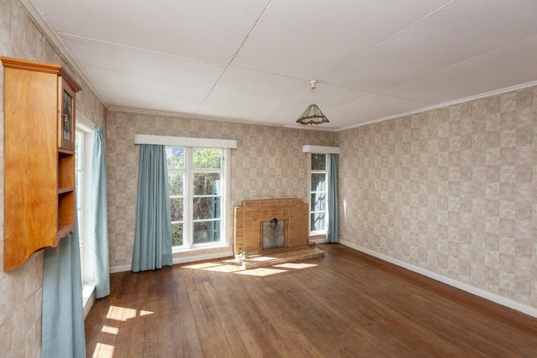 Photo of property in 116 Wellington Road, Paekakariki, 5034