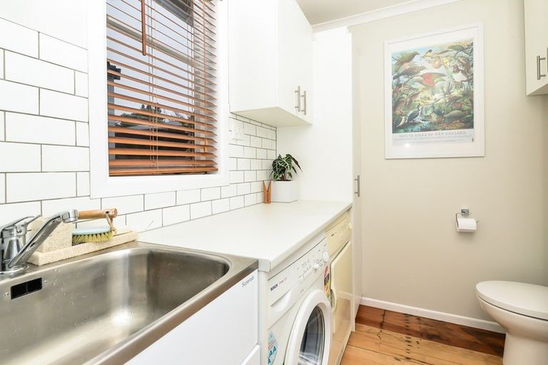 Photo of property in 24 Bretton Terrace, Hillcrest, Hamilton, 3216