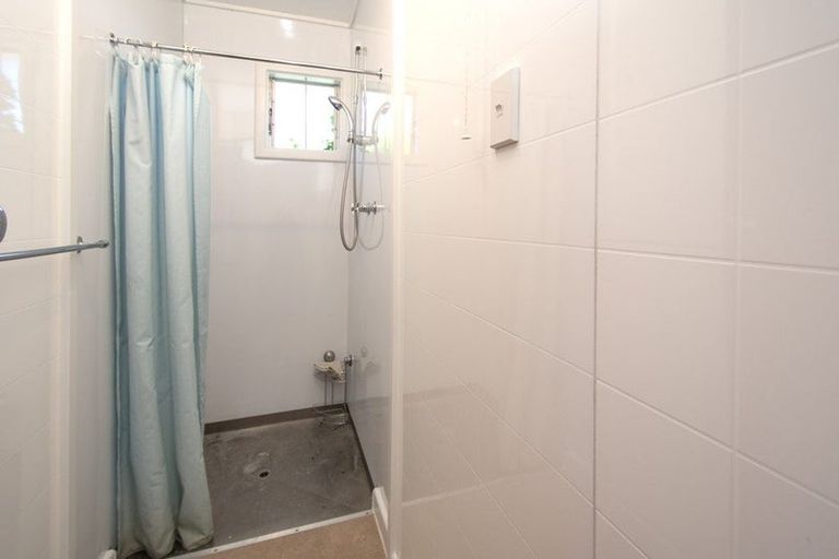 Photo of property in 49 Torquay Place, Bryndwr, Christchurch, 8053