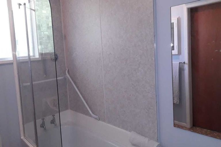 Photo of property in 2/42 Strathfield Avenue, Dallington, Christchurch, 8061