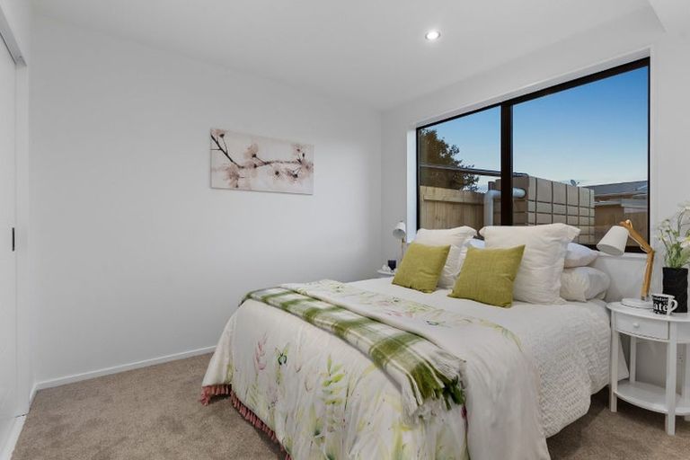 Photo of property in 935a Whangaparaoa Road, Manly, Whangaparaoa, 0930