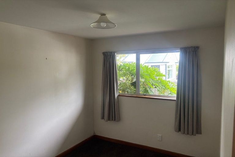 Photo of property in 2/7 Sparks Road, Somerfield, Christchurch, 8024