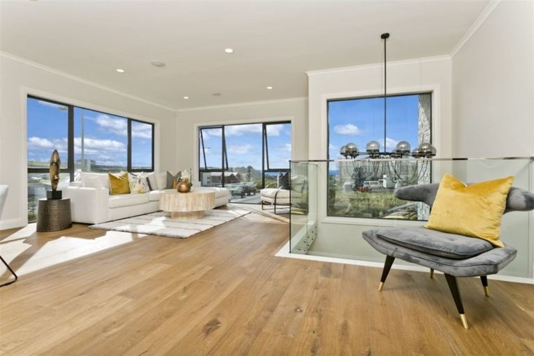 Photo of property in 14 Windlass Street, Long Bay, Auckland, 0630