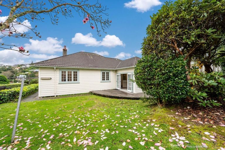 Photo of property in 14 Delhi Crescent, Khandallah, Wellington, 6035