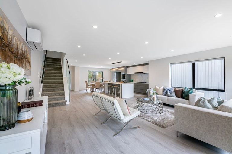 Photo of property in 22 Maika Lane, Birkenhead, Auckland, 0626