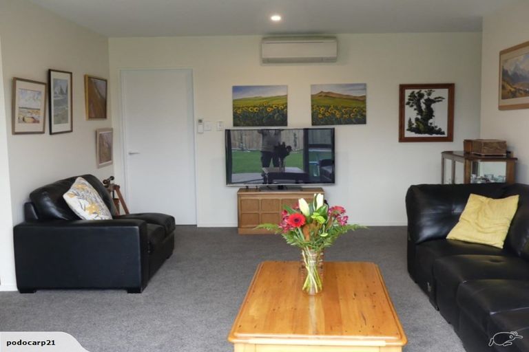 Photo of property in 44 Birdwood Avenue, Beckenham, Christchurch, 8023