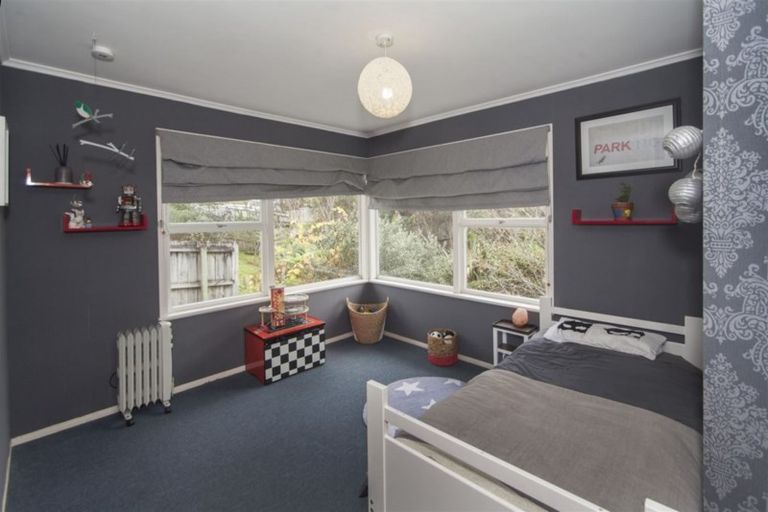 Photo of property in 643a Swanson Road, Swanson, Auckland, 0612