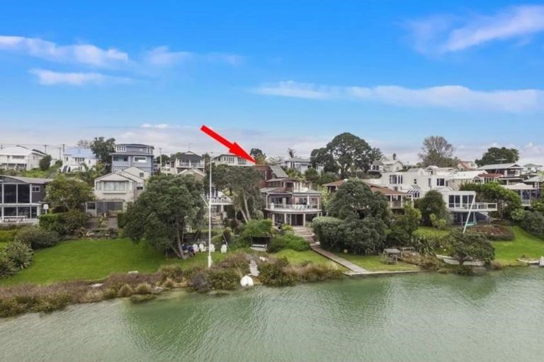 Photo of property in 39a Beresford Street, Bayswater, Auckland, 0622