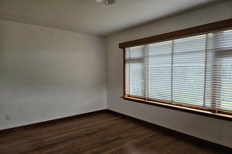 Photo of property in 43 Jocelyn Street, Casebrook, Christchurch, 8051