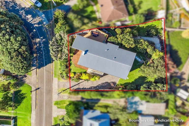 Photo of property in 18 Rua Road, Paraparaumu Beach, Paraparaumu, 5032