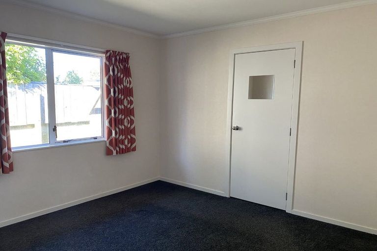 Photo of property in 3 Nathan Avenue, Paraparaumu Beach, Paraparaumu, 5032
