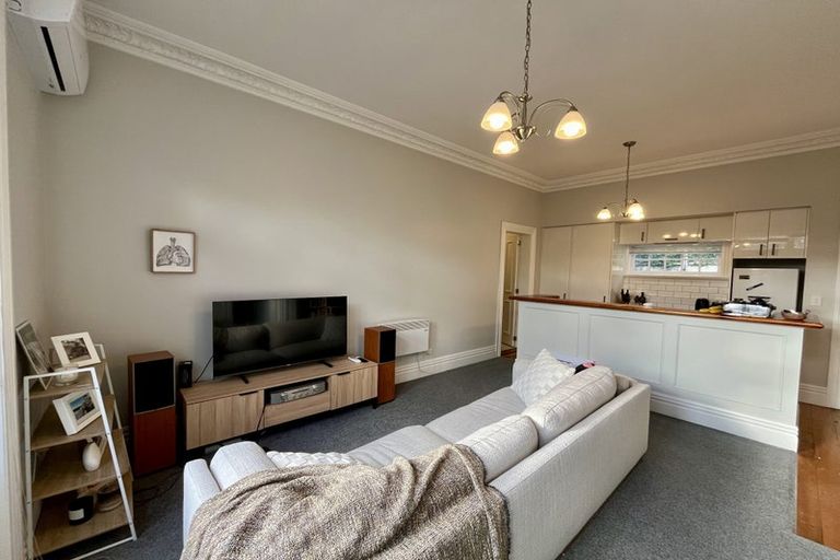 Photo of property in 58 Majoribanks Street, Mount Victoria, Wellington, 6011