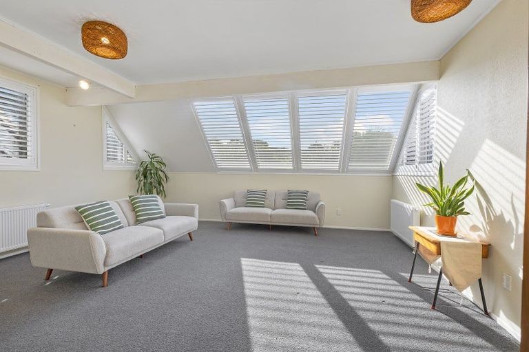 Photo of property in 53 Jubilee Road, Khandallah, Wellington, 6035