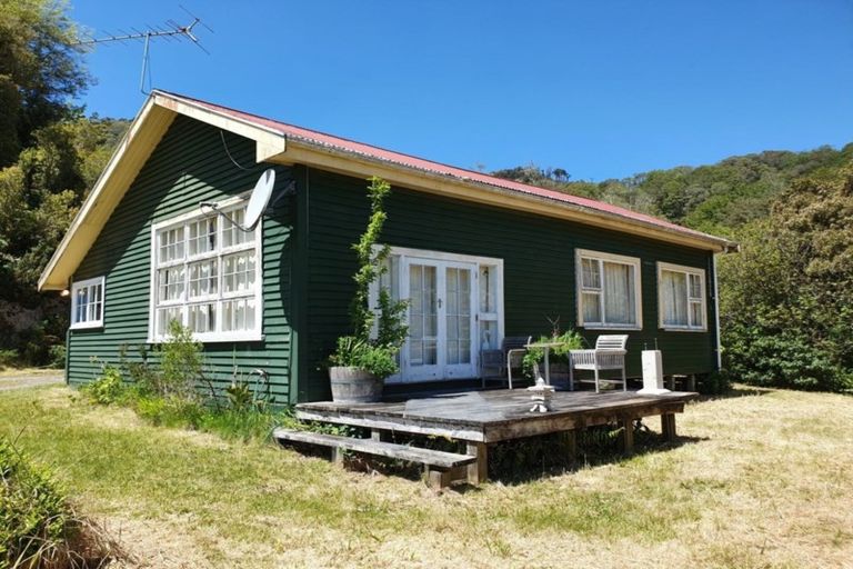 Photo of property in 90 Omapere Street, Dobson, Greymouth, 7805