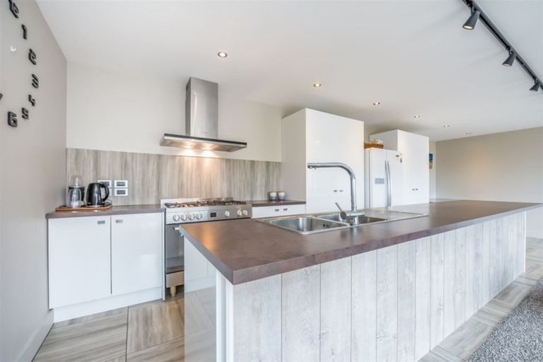 Photo of property in 9 Judd Crescent, Naenae, Lower Hutt, 5011