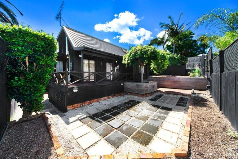 Photo of property in 16b Sylvia Road, Saint Heliers, Auckland, 1071