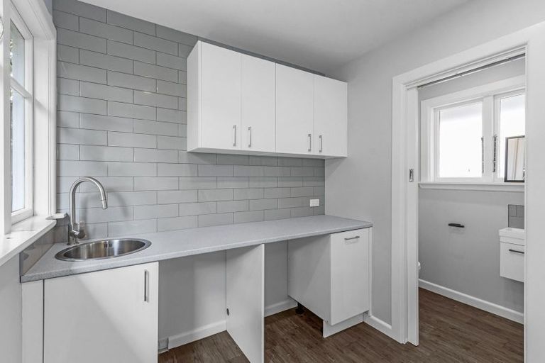 Photo of property in 202 Weston Road, St Albans, Christchurch, 8052