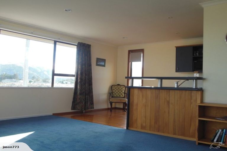 Photo of property in 20 Hillview Road, Birdlings Flat, Little River, 7591