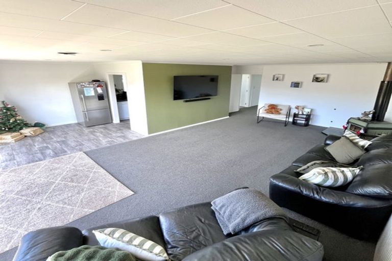 Photo of property in 66 Aloway Street, Wallacetown, 9816