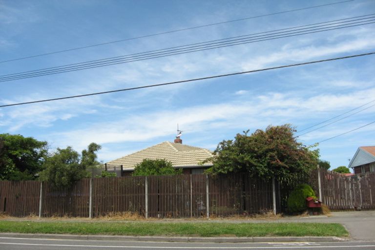 Photo of property in 42 Breezes Road, Avondale, Christchurch, 8061
