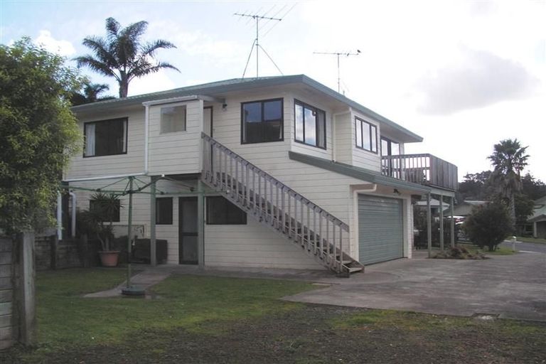Photo of property in 37 Kestrel Heights, Arkles Bay, Whangaparaoa, 0932