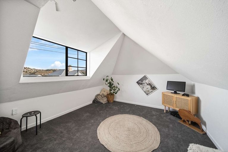 Photo of property in 64 Oxford Street, South Dunedin, Dunedin, 9012