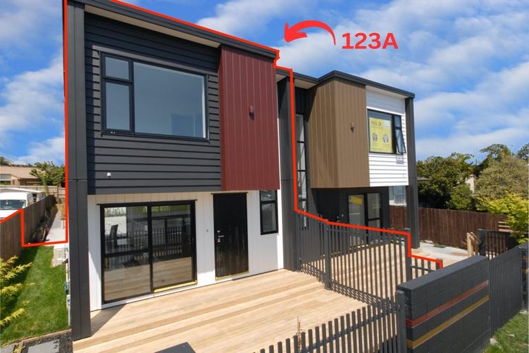 Photo of property in 123a Sunnynook Road, Forrest Hill, Auckland, 0620