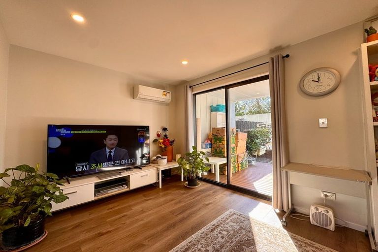 Photo of property in 47 Whai Hua Lane, Mangere Bridge, Auckland, 2022