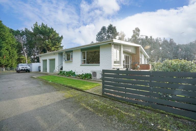 Photo of property in 56 Mason Road, Seaward Bush, Invercargill, 9871