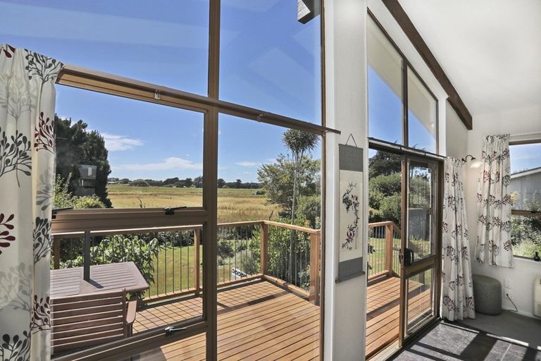 Photo of property in 92 Moana Street, Rosedale, Invercargill, 9810