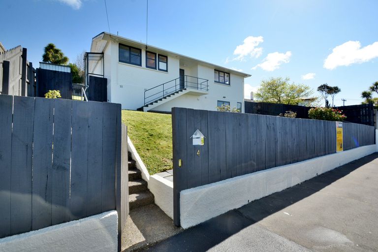 Photo of property in 4 Hanlon Street, Halfway Bush, Dunedin, 9010