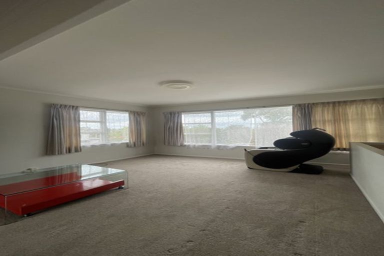 Photo of property in 1/213 Sunnynook Road, Wairau Valley, Auckland, 0627