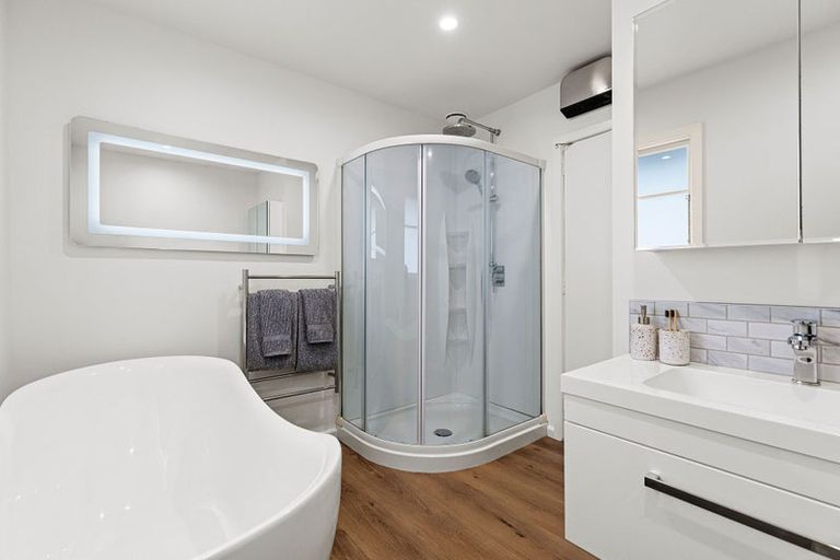 Photo of property in 15 Vivian Street, Burwood, Christchurch, 8083