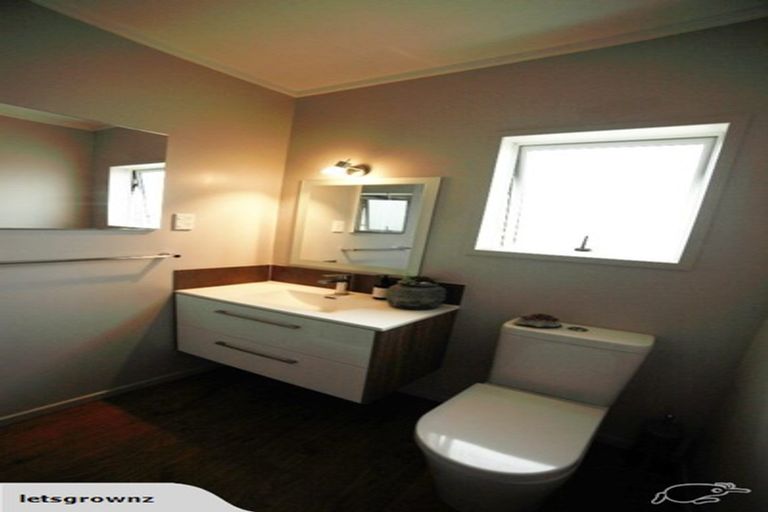 Photo of property in 7a Main Road, Raglan, 3225