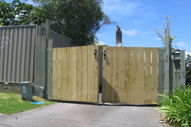 Photo of property in 82 Hillcrest Road, Papatoetoe, Auckland, 2025