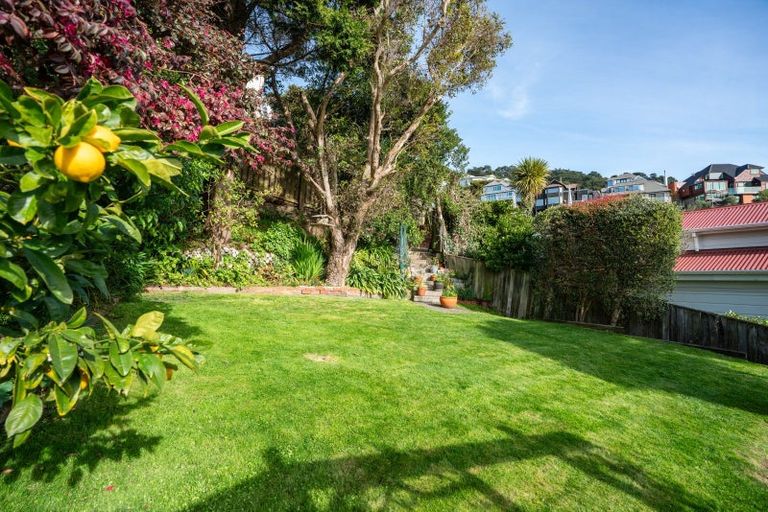 Photo of property in 4 Baring Street, Oriental Bay, Wellington, 6011
