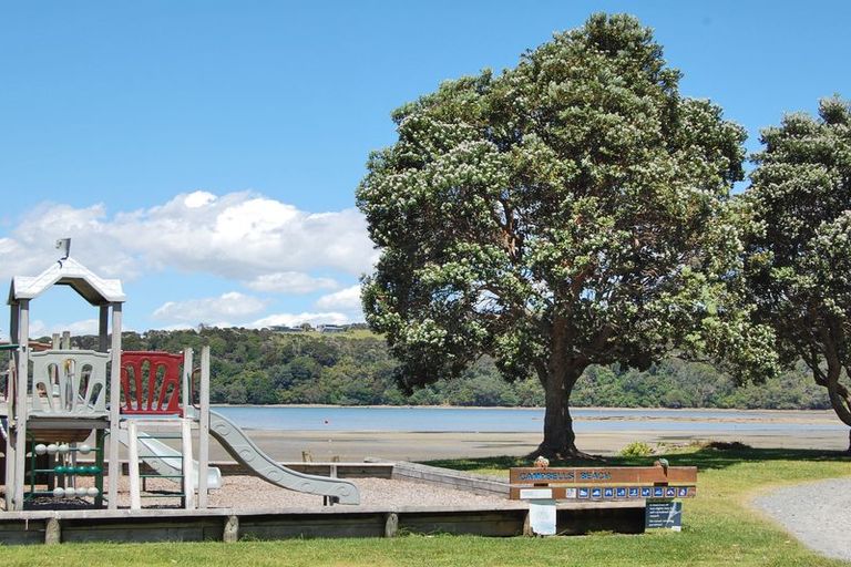 Photo of property in 62 Clinton Road, Tawharanui Peninsula, Matakana, 0986