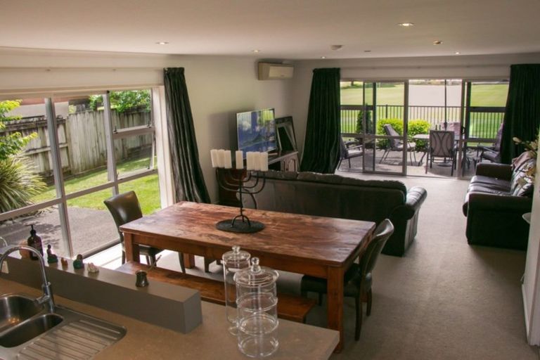 Photo of property in 28c Seymour Place, Bellevue, Tauranga, 3110