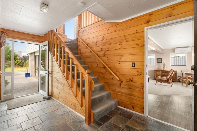 Photo of property in 165 Oceanbeach Road, Mount Maunganui, 3116