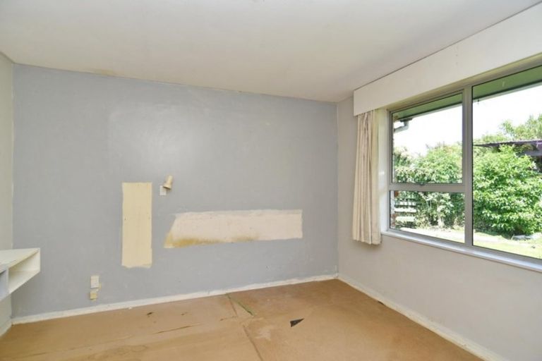 Photo of property in 4 Coates Place, Rangiora, 7400