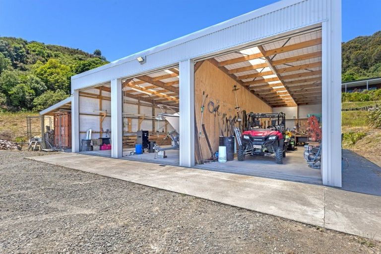 Photo of property in 17 Mahia Heights Drive, Mahia, 4198