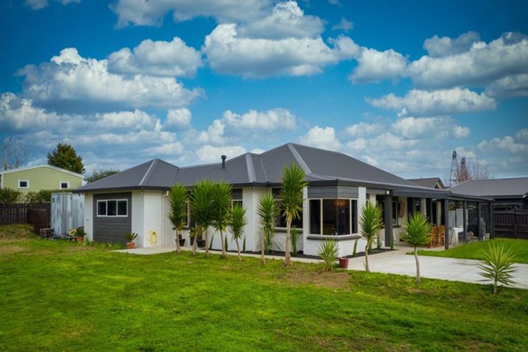 Photo of property in 127 Milton Street, Leamington, Cambridge, 3432