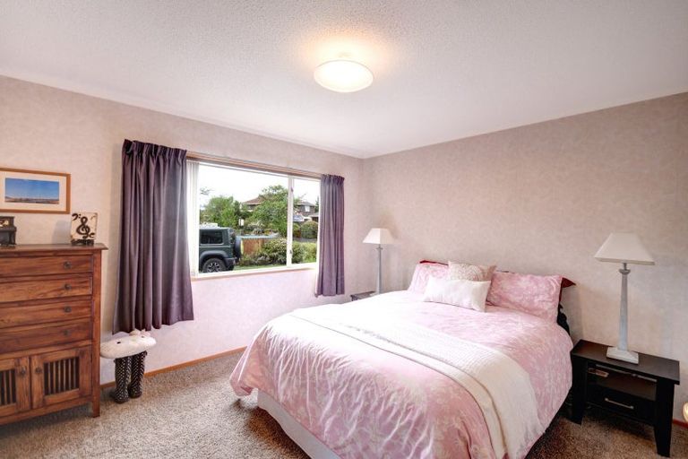 Photo of property in 19 Walton Park Avenue, Fairfield, Dunedin, 9018