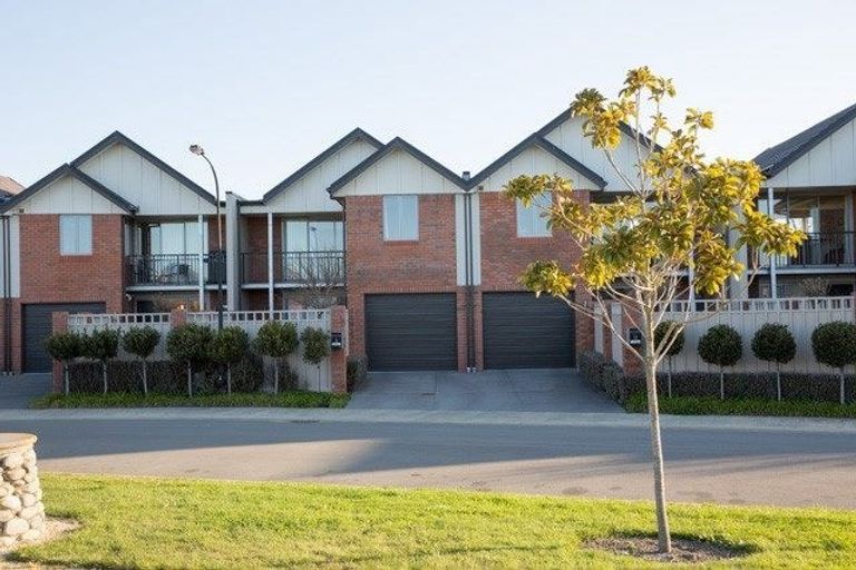 Photo of property in 14 Henley Green, Northwood, Christchurch, 8051