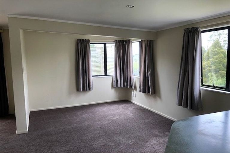 Photo of property in 39 Murphys Road, Totara Park, Auckland, 2019