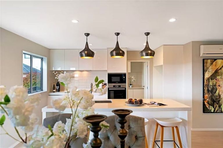 Photo of property in 49 Cirrus Way, Ranui, Auckland, 0612