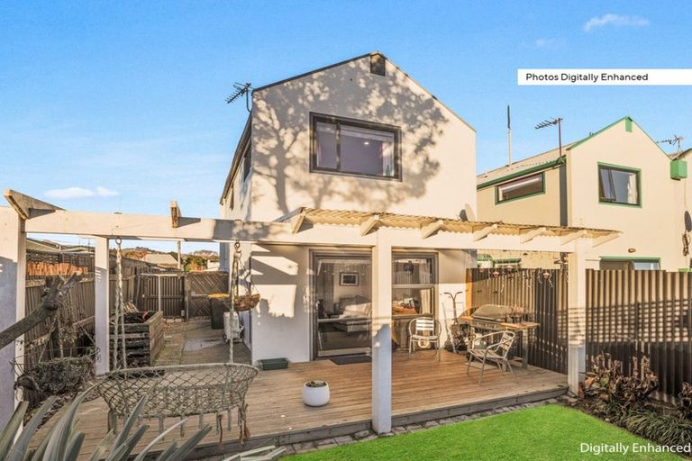 Photo of property in 4/185 Hastings Street East, Waltham, Christchurch, 8023