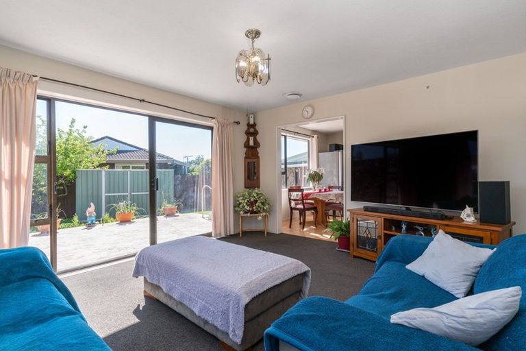 Photo of property in 14 Glenbyre Place, Bromley, Christchurch, 8062